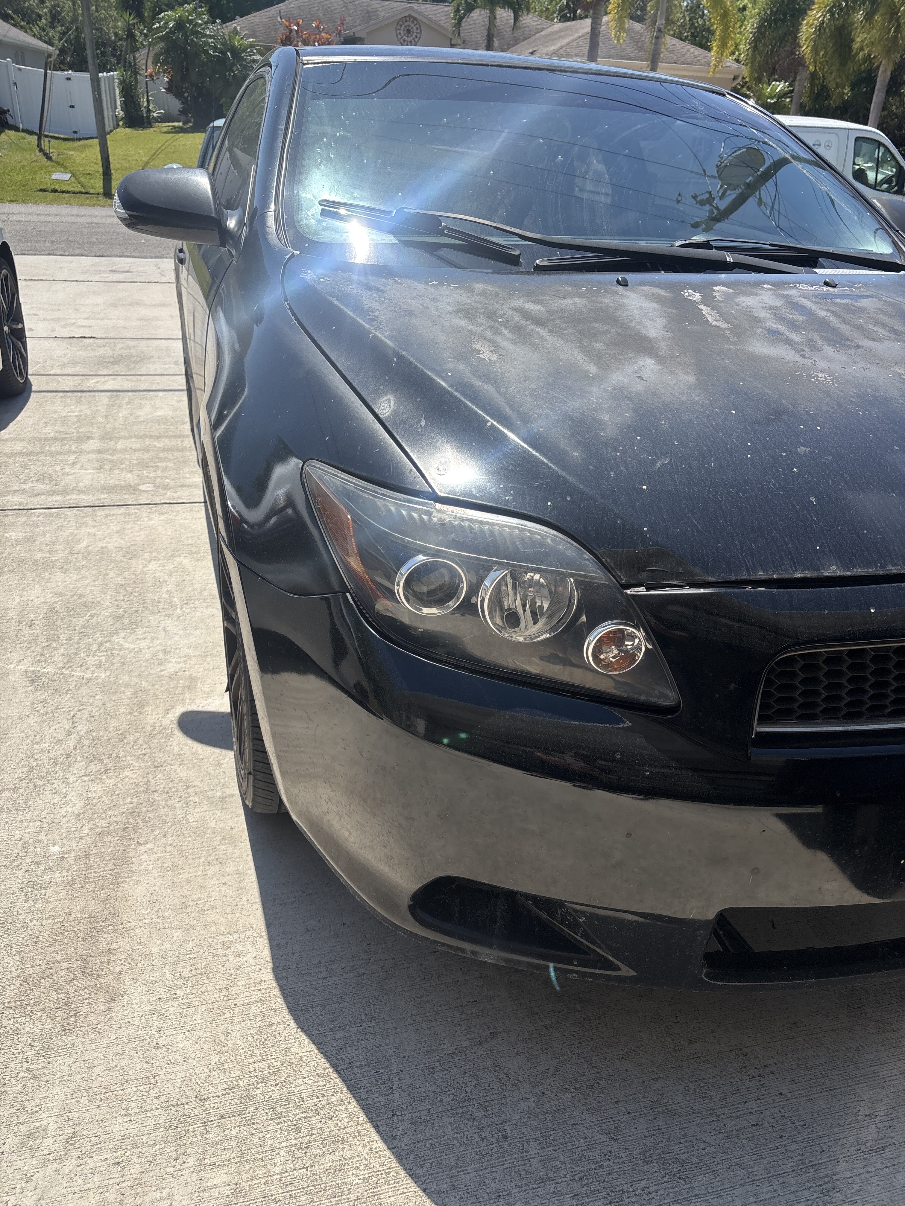 Automotive locksmith service (Toyota) - Locksmith Downtown Delray Beach - Premier Locksmith Delray Beach