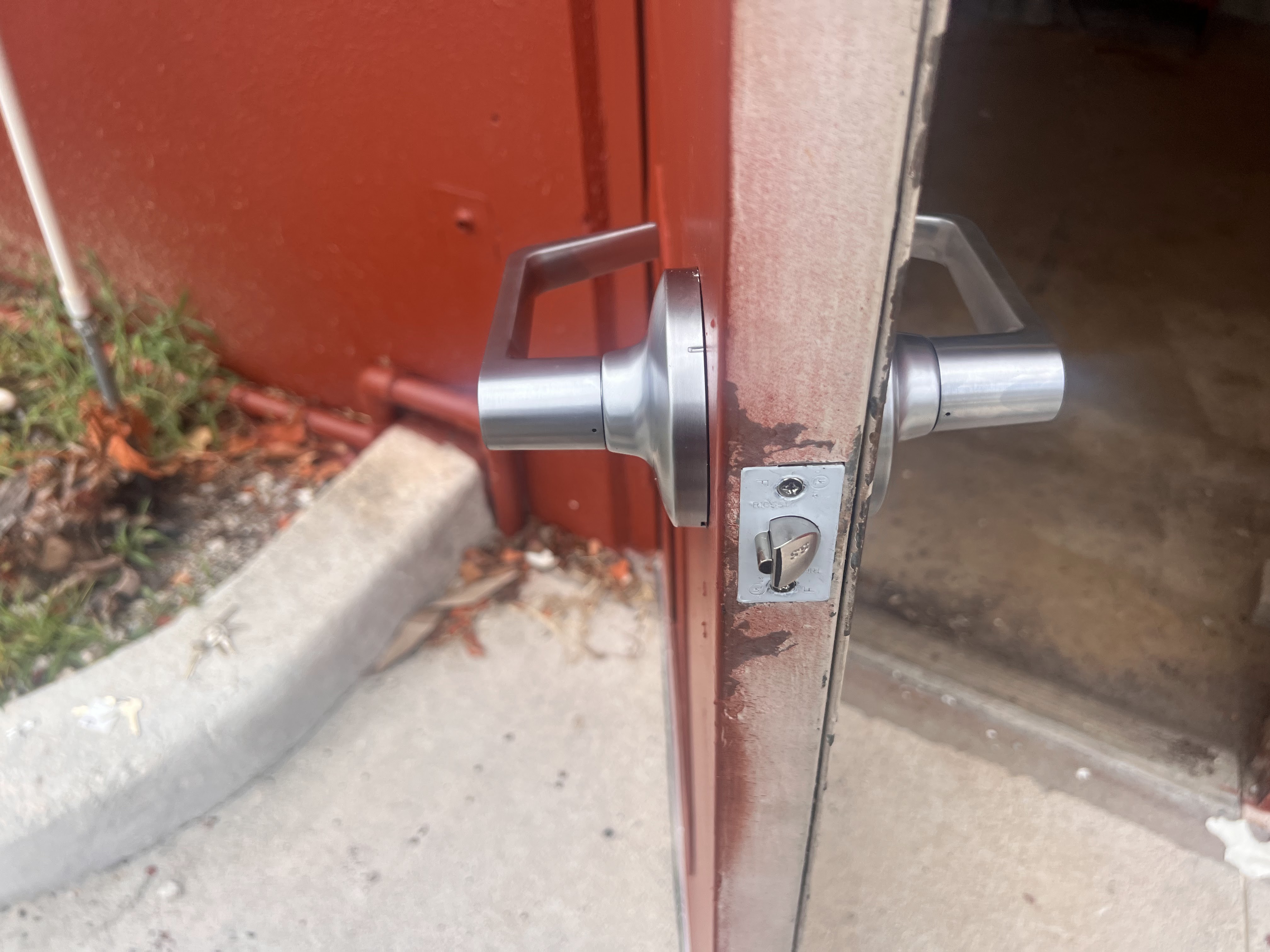 Door lock installation - High-Security Lock Installation The Bridges - Premier Locksmith Delray Beach