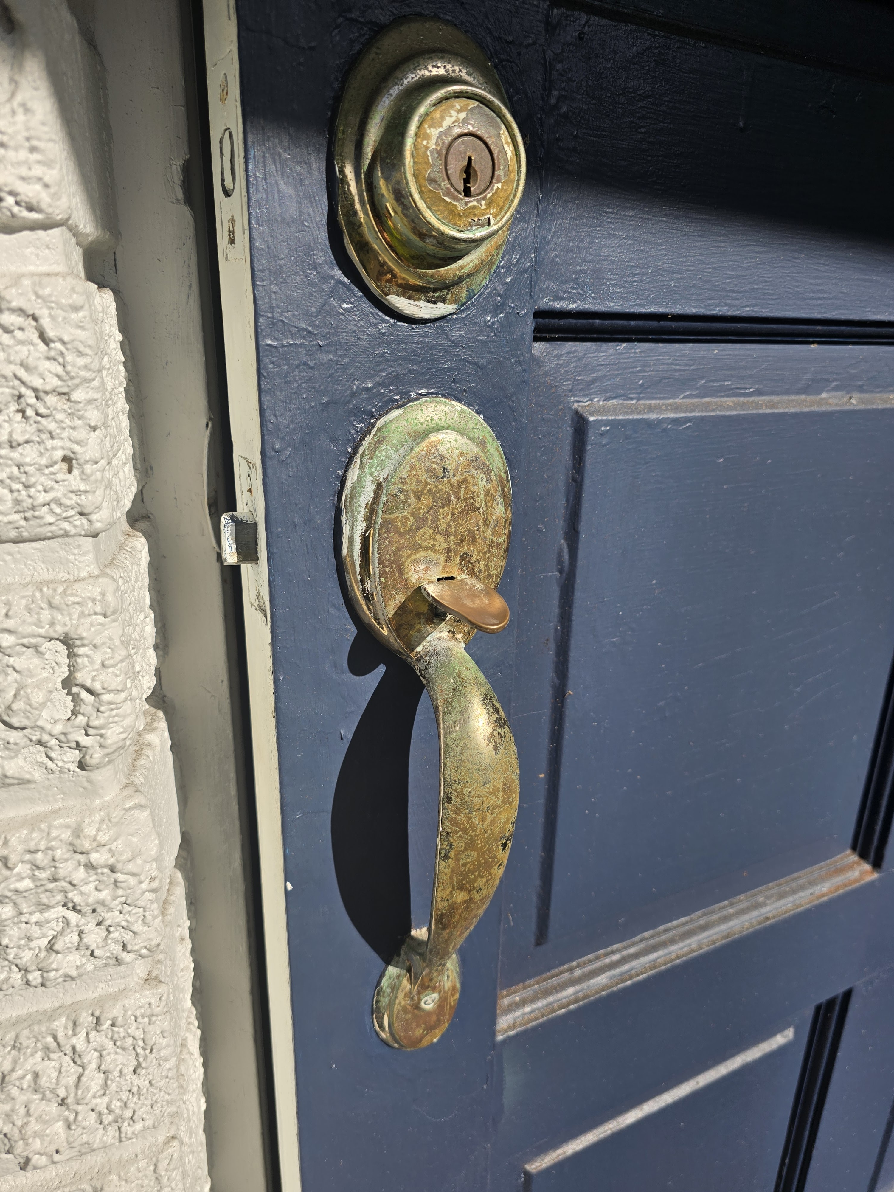 Door lock repair - Locksmith Delray Beach 33484 - Premier Locksmith Delray Beach