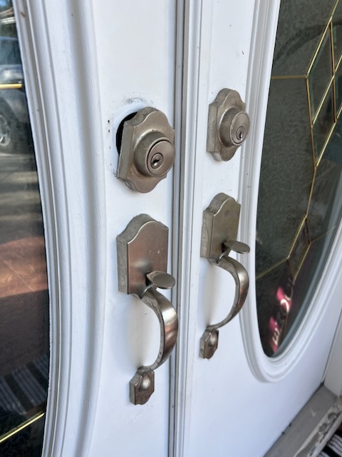 Residential door lock installation - High-Security Lock Installation Seven Bridges - Premier Locksmith Delray Beach